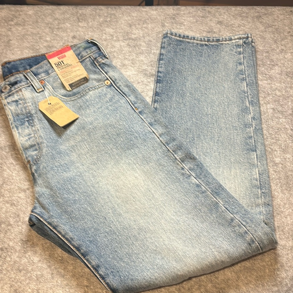 NWT's Levis's 501's, Size 30. - Picture 1 of 16